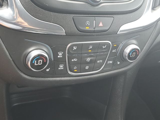 2023 Chevrolet Equinox LT - Photo 29