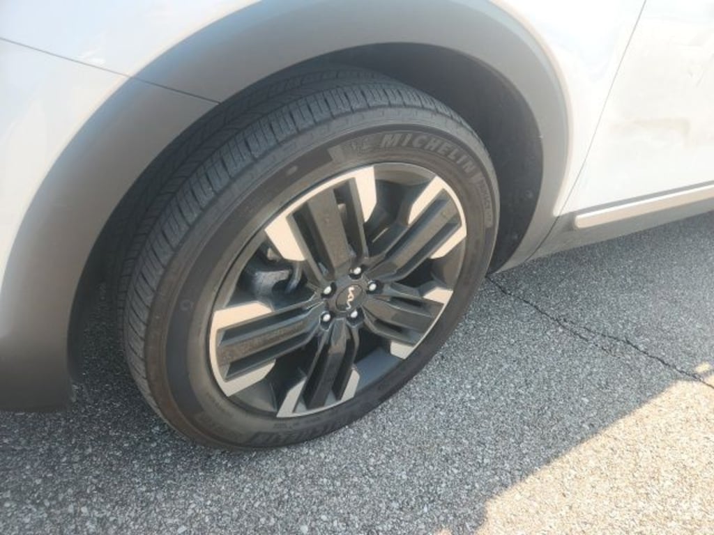 Used 2024 Kia Telluride SX SUV