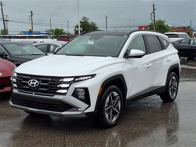 2025 Hyundai Tucson Hybrid SEL Convenience photo 2