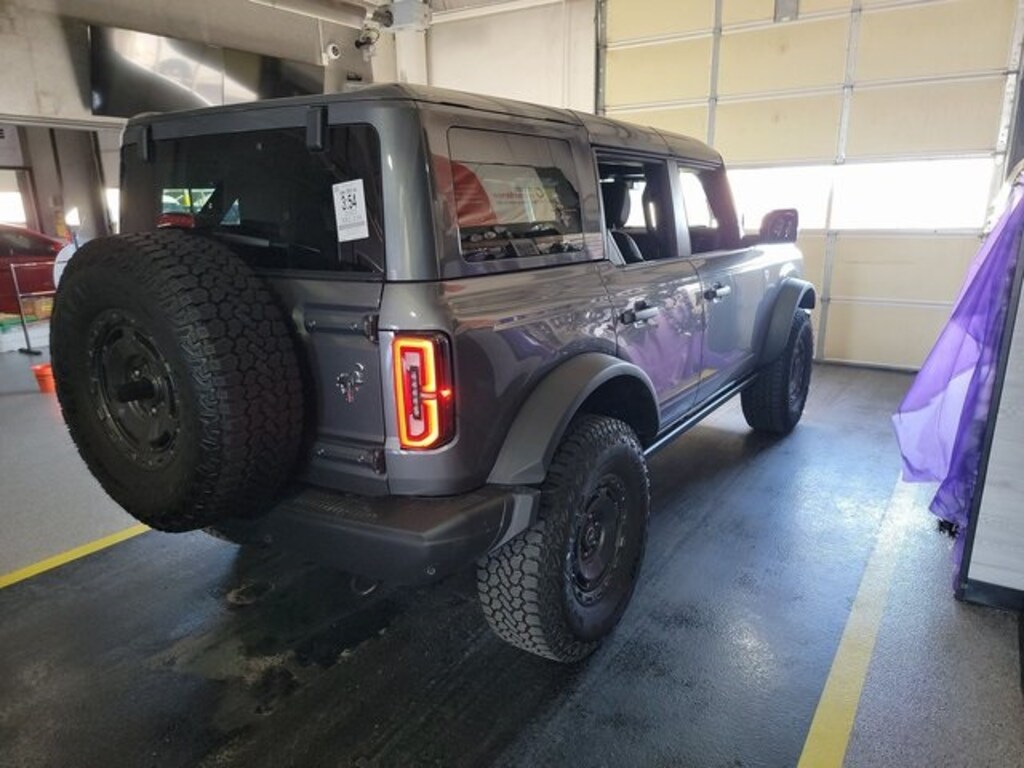 Used 2025 Ford Bronco Badlands SUV