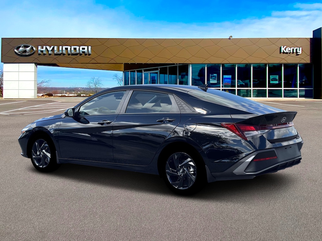 New 2026 Hyundai Elantra SEL Sport Sedan