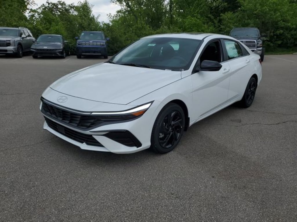 New 2026 Hyundai Elantra SEL Sport Premium Sedan