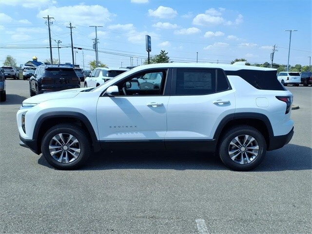 2026 Chevrolet Equinox LT photo 3