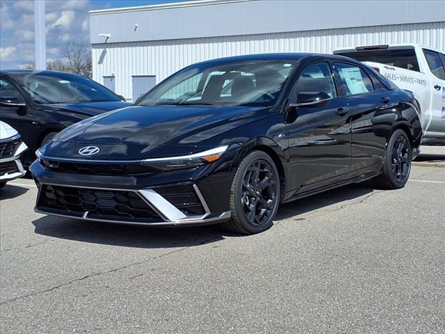 2025 Hyundai Elantra N Line photo 2