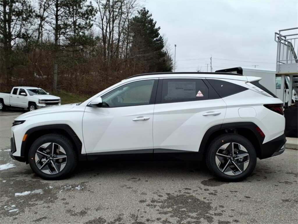 New 2026 Hyundai Tucson SEL AWD SUV