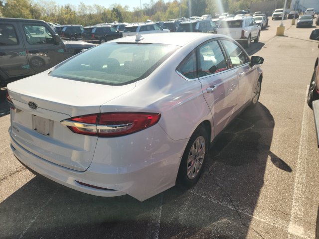 2020 Ford Fusion S - Photo 8