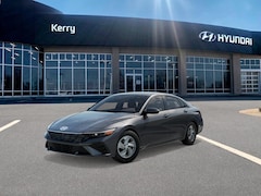 2025 Hyundai Elantra SE Sedan