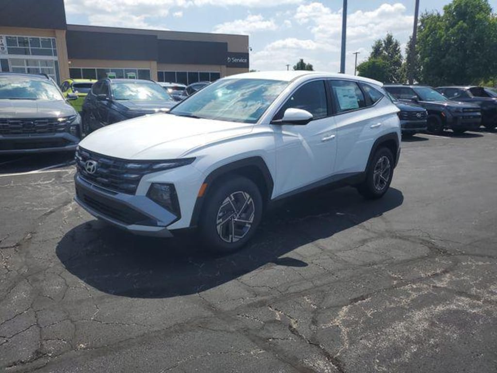 New 2026 Hyundai Tucson Hybrid Blue SUV