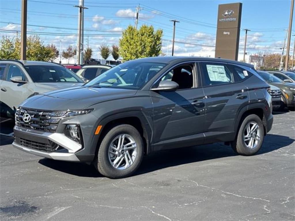 New 2026 Hyundai Tucson SE AWD SUV