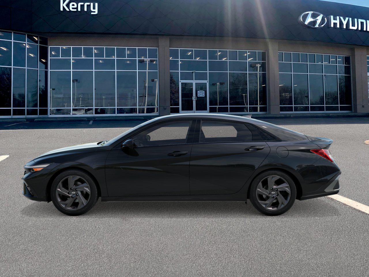 2026 Hyundai Elantra SEL Sport photo 2