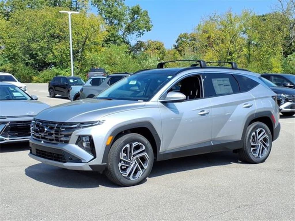 New 2025 Hyundai Tucson Hybrid Limited SUV