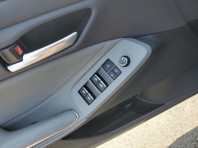 2021 Toyota Avalon XLE - Photo 20