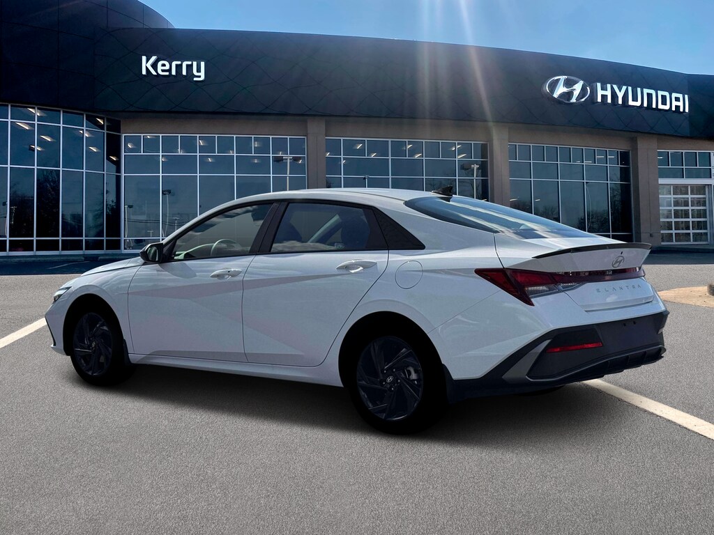 New 2026 Hyundai Elantra SEL Sport Sedan