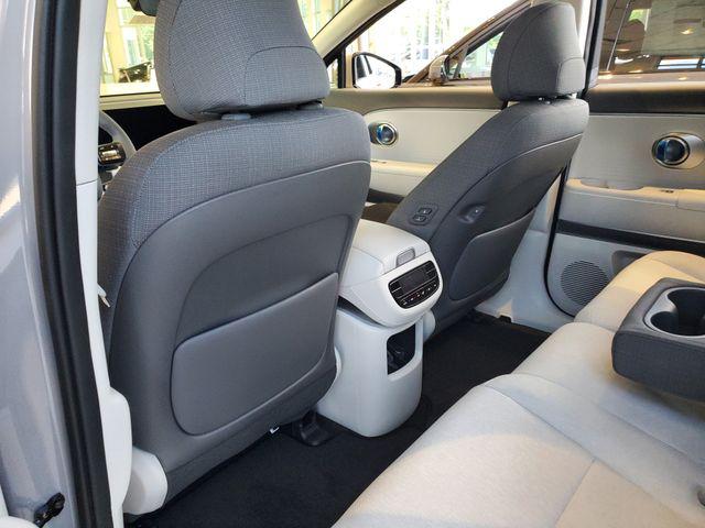 2026 Hyundai IONIQ 9 SE - Photo 15