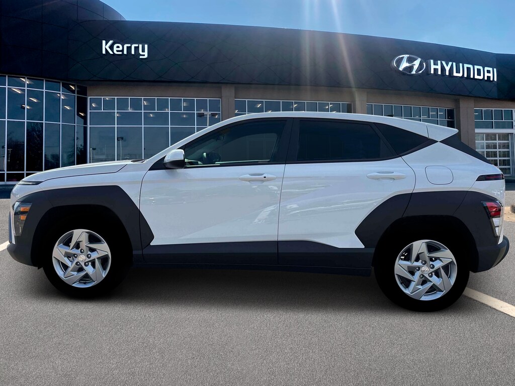 New 2026 Hyundai Kona SE AWD SUV