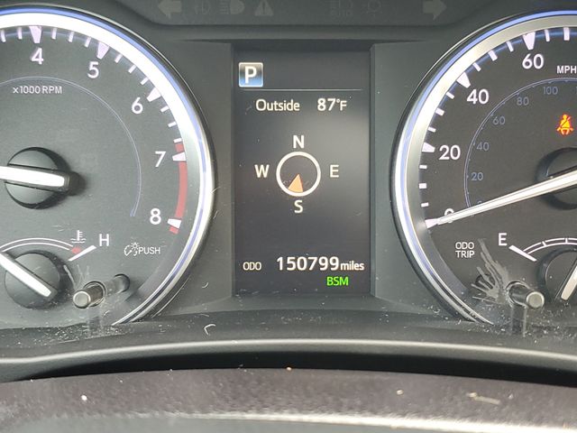 2017 Toyota Highlander SE - Photo 26