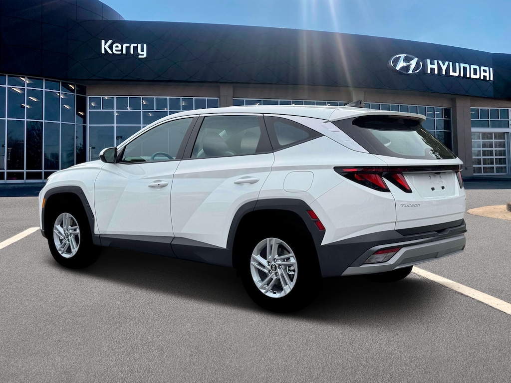 New 2026 Hyundai Tucson SE AWD SUV