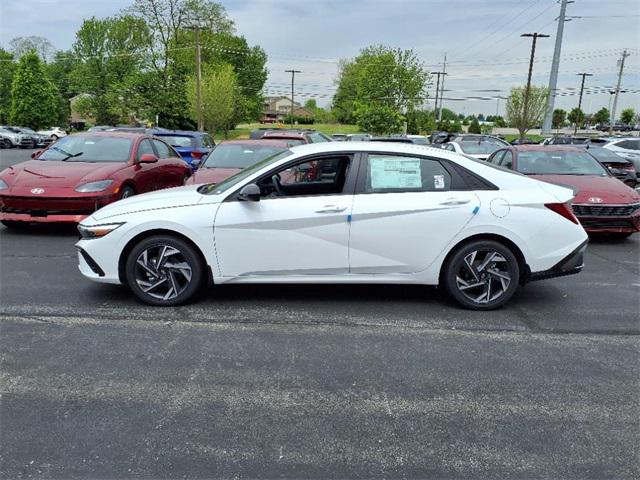 2025 Hyundai Elantra Hybrid SEL Sport photo 3