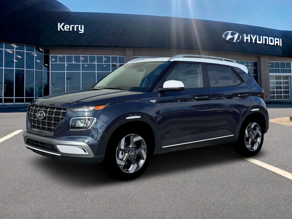 New 2026 Hyundai Venue SEL w/Two-Tone Roof SUV