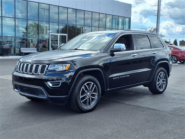 2018 Jeep Grand Cherokee Limited photo 2