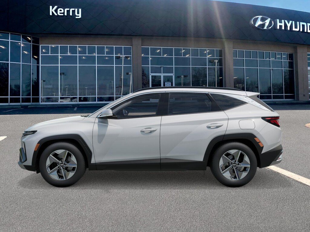 New 2026 Hyundai Tucson SEL FWD SUV