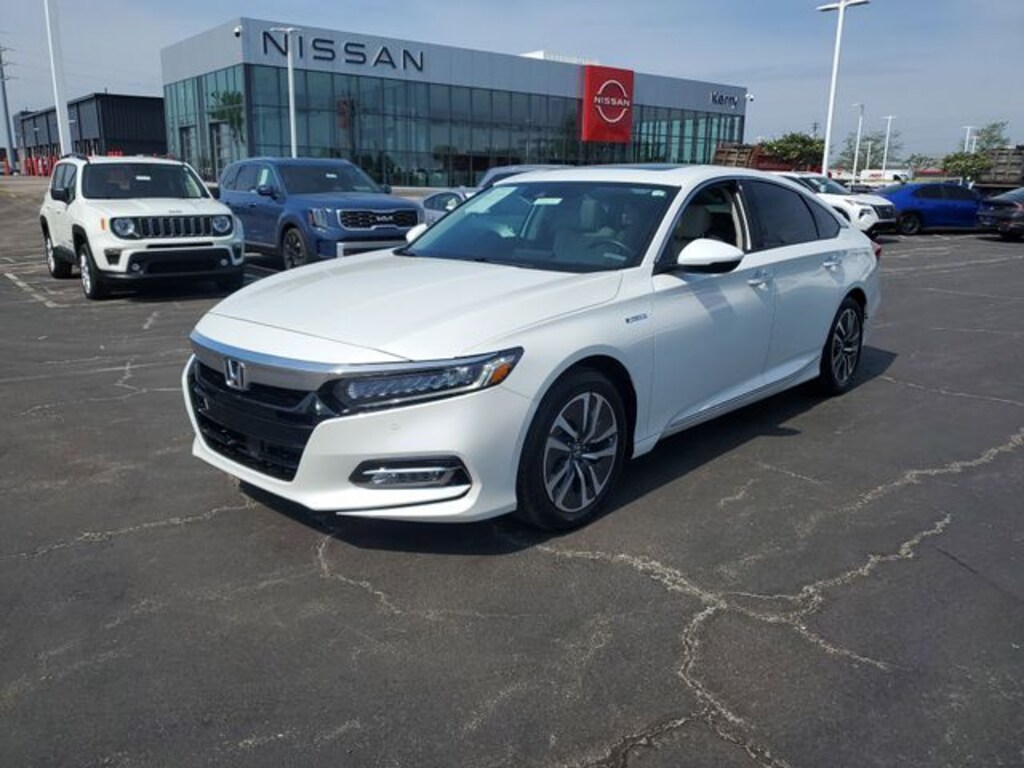 Used 2018 Honda Accord Hybrid Touring Sedan