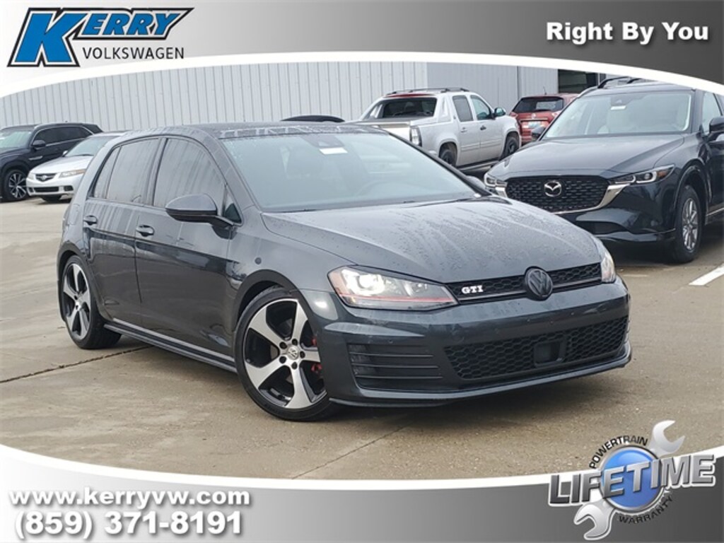 Used 2016 Volkswagen Golf GTI SE Hatchback