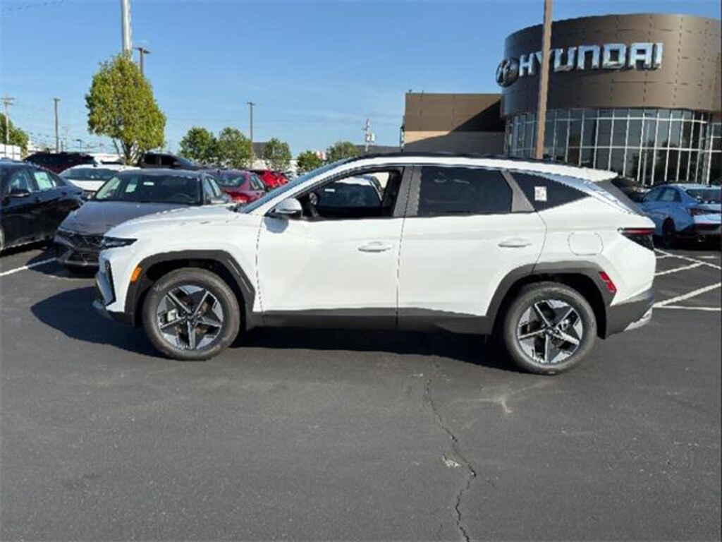 New 2025 Hyundai Tucson Hybrid SEL Convenience SUV