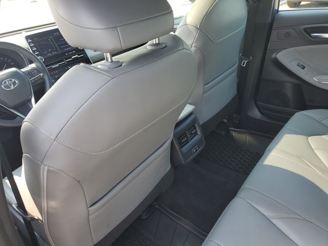 2021 Toyota Avalon XLE - Photo 13