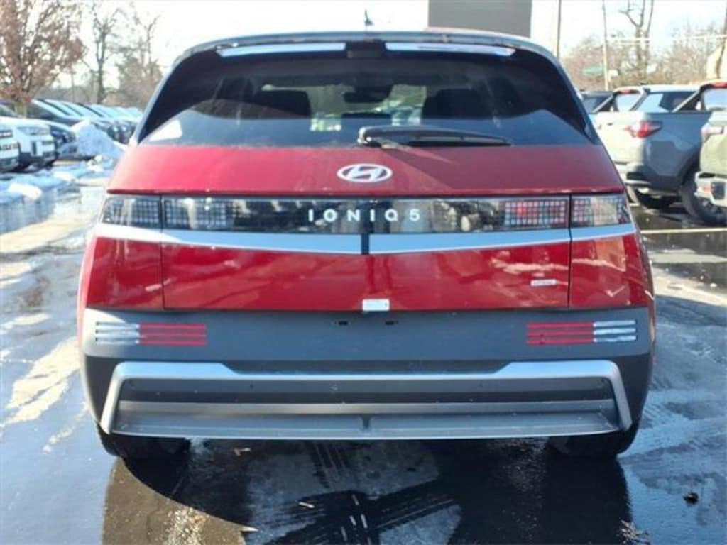 New 2026 Hyundai IONIQ 5 SEL SUV