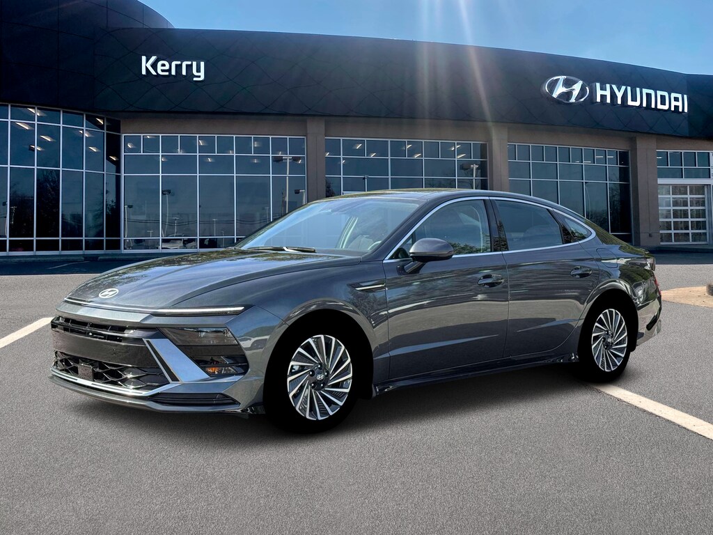 New 2026 Hyundai Sonata Hybrid SEL Sedan