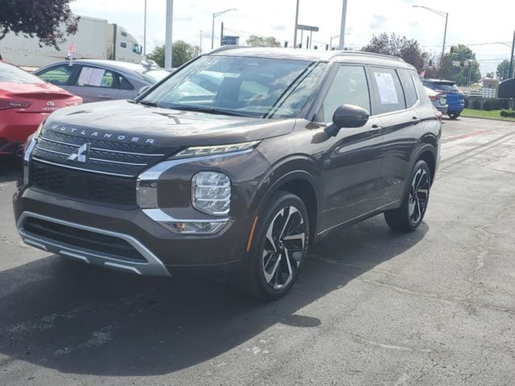 Used 2022 Mitsubishi Outlander SEL SUV