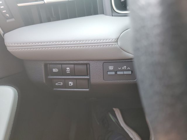 2021 Toyota Avalon XLE - Photo 21