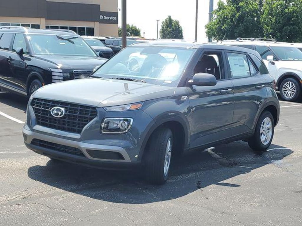 New 2026 Hyundai Venue SE SUV
