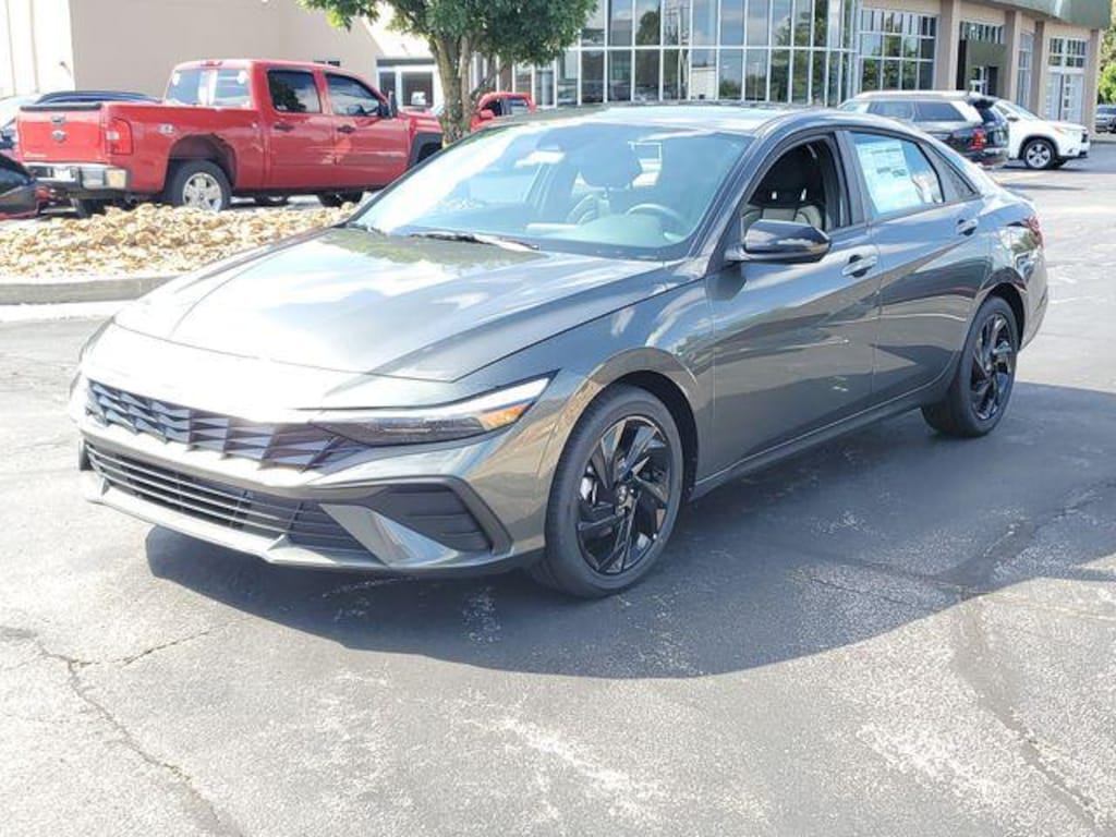 New 2026 Hyundai Elantra SEL Sport Plus Sedan