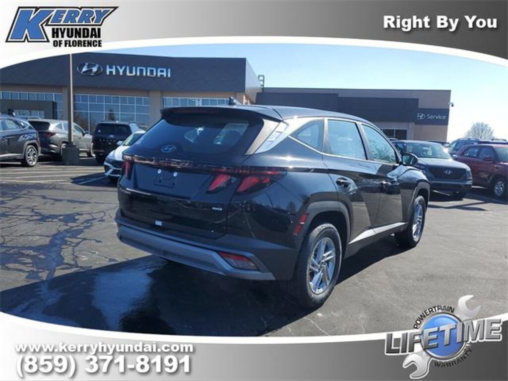 New 2026 Hyundai Tucson SE AWD SUV