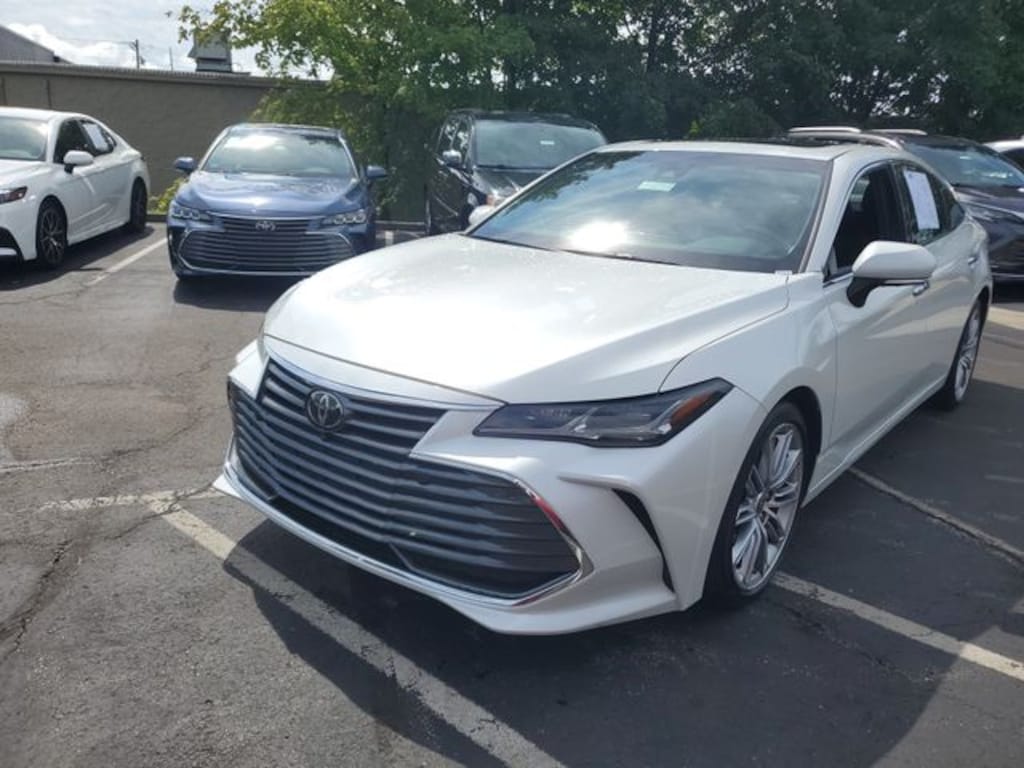 Used 2021 Toyota Avalon Limited Sedan