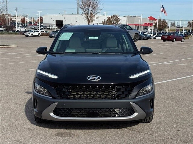 2023 Hyundai Kona Limited photo 2