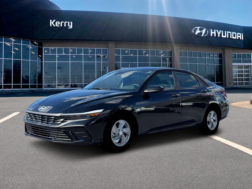 New 2026 Hyundai Elantra SE Sedan