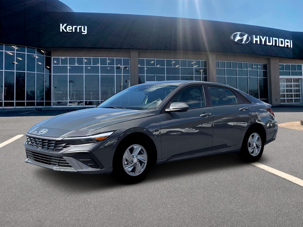 New 2026 Hyundai Elantra SE Sedan