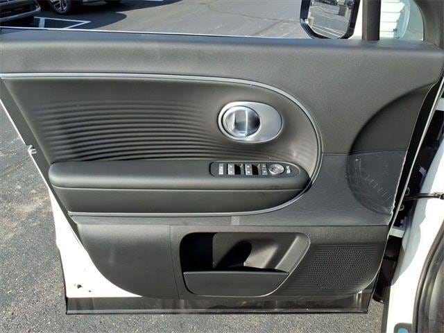 2026 Hyundai IONIQ 9 SEL - Photo 26