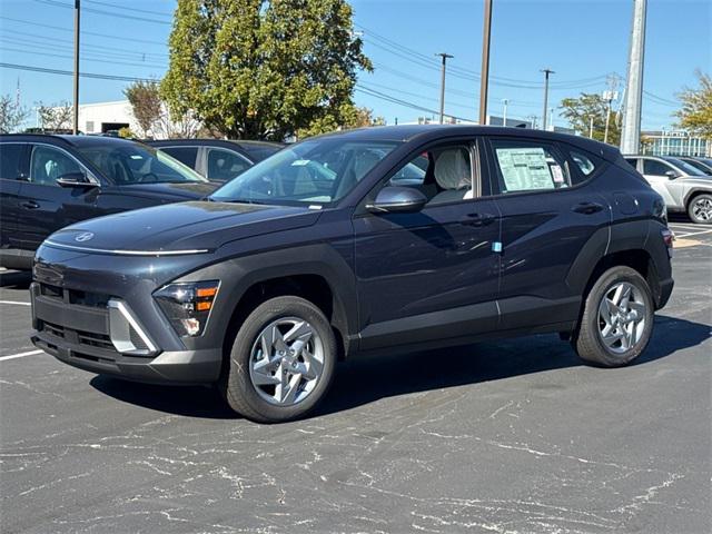 2026 Hyundai Kona SE photo 2