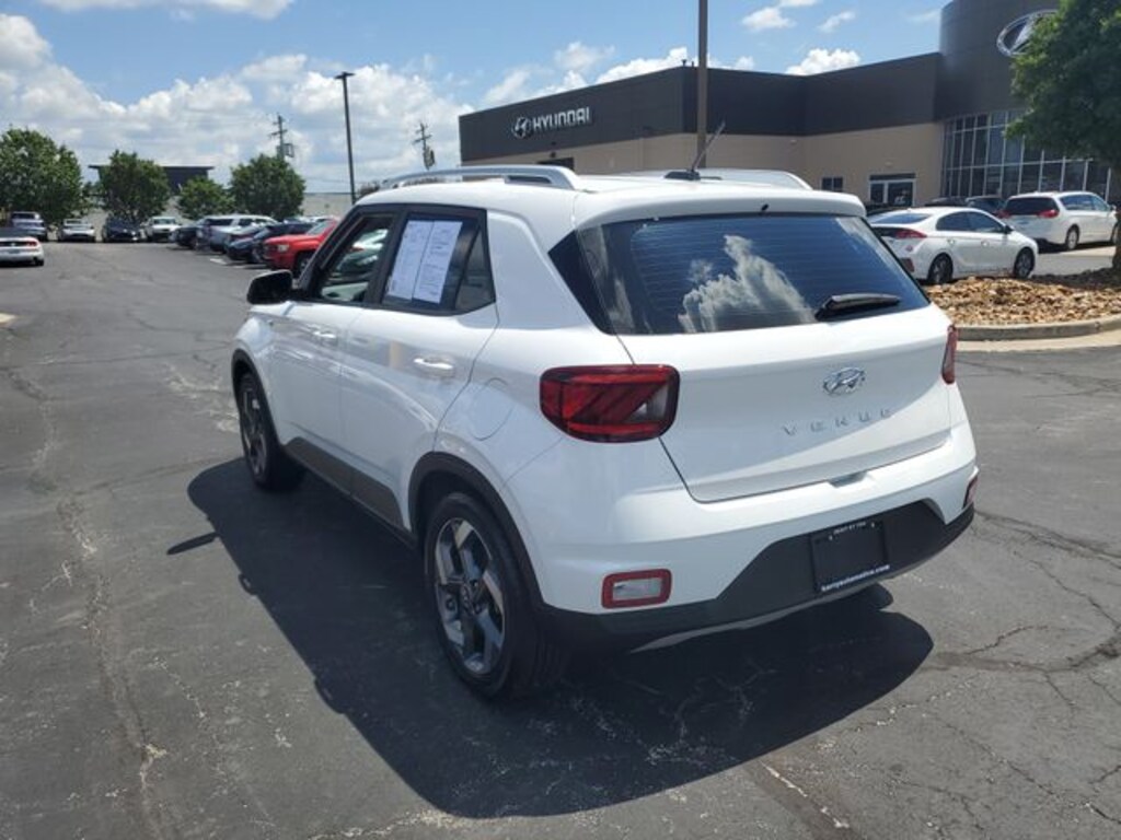 Certified 2024 Hyundai Venue SEL SUV