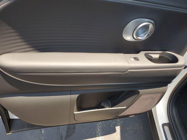 2026 Hyundai IONIQ 9 SEL - Photo 15