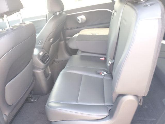 2026 Hyundai IONIQ 9 SEL - Photo 13