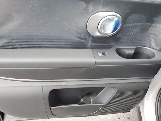 2026 Hyundai IONIQ 9 SE - Photo 16