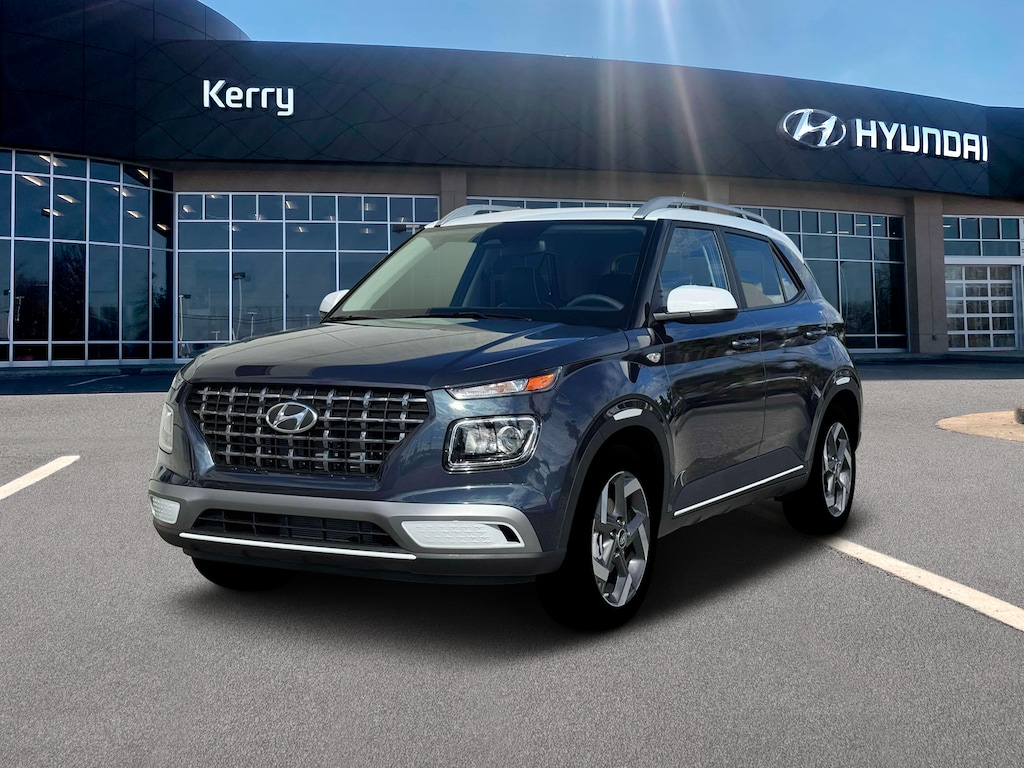 New 2026 Hyundai Venue SEL w/Two-Tone Roof SUV