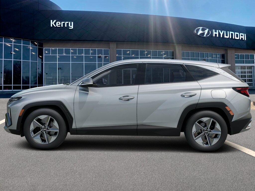 New 2026 Hyundai Tucson Hybrid SEL SUV