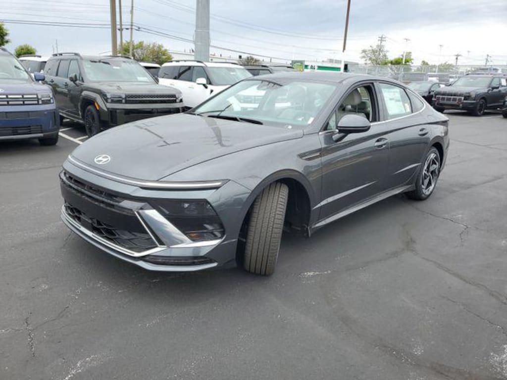 New 2026 Hyundai Sonata SEL Sport Sedan