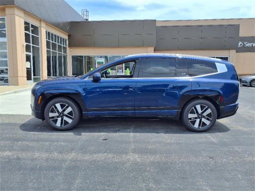 New 2026 Hyundai IONIQ 9 SEL SUV